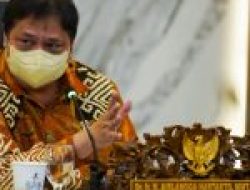 Menko Perekonomian Tindak Lanjuti Arahan Presiden untuk Evaluasi Level PPKM di Luar Jawa Bali