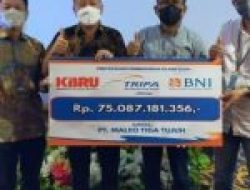 Asuransi Tri Pakarta Bayar Klaim 75 Miliar Kepada Grand Maleo Hotel Mamuju