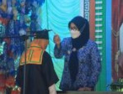 Wabup Pasangkayu Hadiri Wisuda Alquran di Bambaira