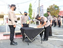 Sertijab, Pejabat Kasat Intelkam Polresta Mamuju dan Kapolsek Kalukku Resmi Berganti