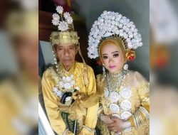 Gadis 24 Tahun Dinikahi Pria 70 Tahun Karena Dijodohkan