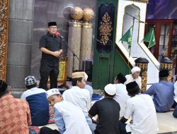 Serukan Doa Untuk Almarhum Tjahjo Kumolo di Masjid Imam Lapeo