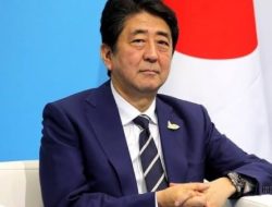 Detik-detik Eks Perdana Menteri Jepang Shinzo Abe Ditembak Pakai Shotgun Saat Berpidato