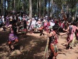 77 Pertunjukan Seni-Budaya Meriahkan Event Pariwisata di Mamasa