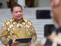 Pengamat: Meskipun Ada Prabowo dan Puan, Airlangga Tetap Berpeluang Menangi Pilpres
