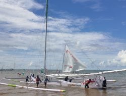 Passandeq Tiba di Pantai Lamaru Balikpapan