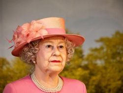 Keluarga Kerajaan Inggris Berkumpul, Kondisi Kesehatan Ratu Elizabeth Mengkhawatirkan