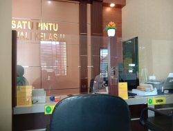 Pengadilan Negeri Polman Terima Bantuan  Rp 500 Juta Dari Pemkab