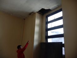 Rehabilitasi Gedung Telan Rp2,5 Miliar, Baru Dua Tahun Banyak Plafon  Bocor
