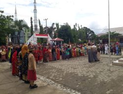 Pakaian Adat dan Profesi Warnai Upacara Peringatan Sumpah Pemuda