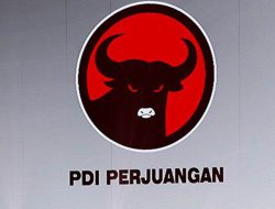 Beredar Isu Presiden Jokowi Jadi Ketua Umum PDIP di 2024, Ganjar Pranowo Bilang Begini