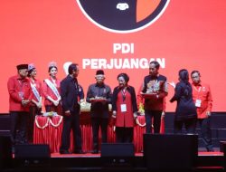 Megawati Tegaskan PDIP Usung Kader Sendiri