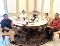 Pak Jokowi dan Bu Mega Bertemu 4 Mata di Istana Merdeka, Ada 2 Jam Sesi Khusus
