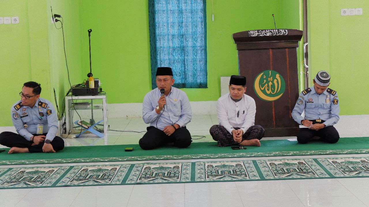 Pererat Silaturahmi, Kanim Mamuju Gelar Halal Bihalal - Radar Sulbar