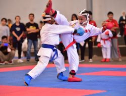 Raih 18 Emas, Atlet Karate Menkav 2 Marinir Juara Umum Kejursa Shoto-Kai Piala Bupati Tuban