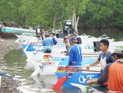 Lestarikan Kearifan Lokal, Polda Sulbar Gelar Lomba Balap Perahu
