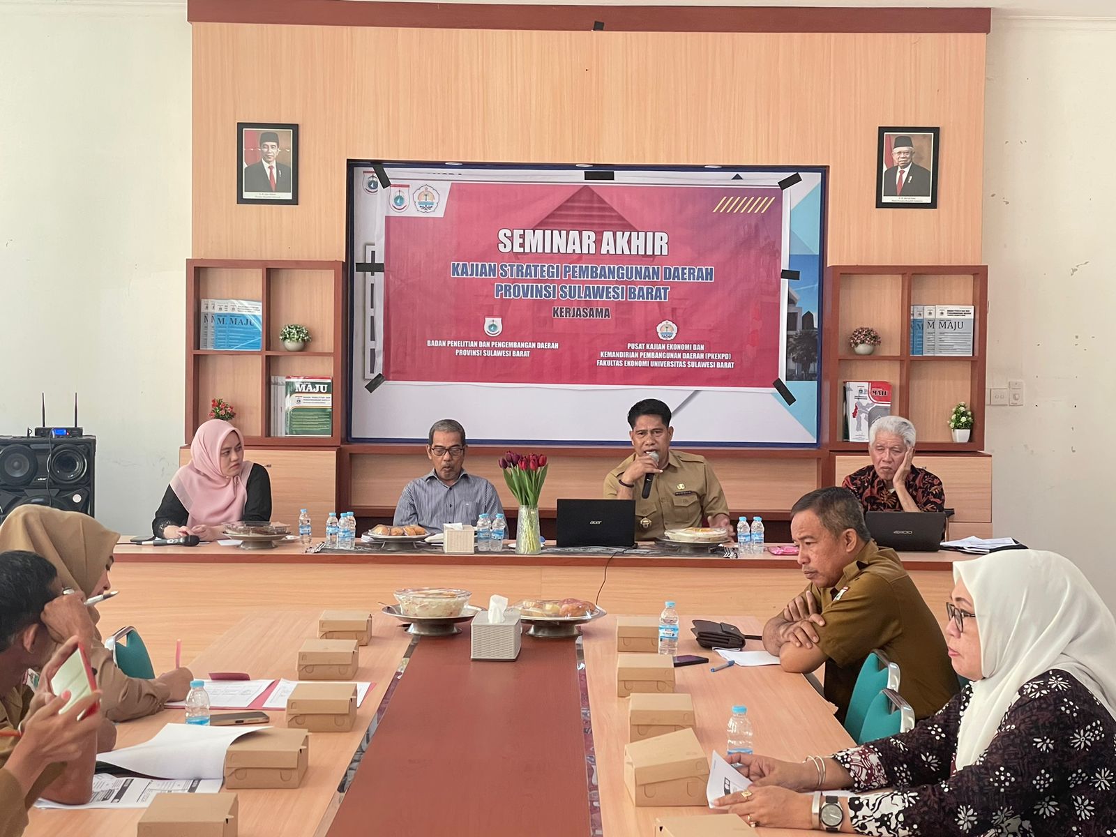 Balitbang Sulbar Gandeng Unsulbar Gelar Seminar Kajian Strategi ...