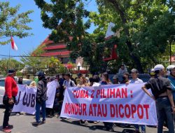 Macet Total, 4000 Massa Desak DPRD Copot PJ Gubernur Sulsel