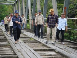 PJ Gubernur Komitmen Dorong Keberlanjutan  Pengerjaan Ruas Jalan Bonehau-Kalumpang