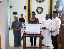 Malam 29 Ramadan, 20 Paket Kembali Dibagikan Plus Beasiswa S2 Buat Imam Masjid