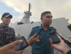 Pengamanan Kunjungan Jokowi di Sulbar, TNI AL Siagakan KRI Marlin 877