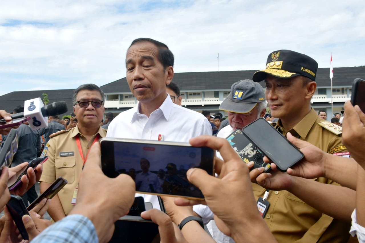 Soal Bantuan Stimulan Pasca Gempa Majene-Mamuju, Belum Ada Kepastian dari Jokowi