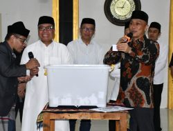 Pengurus Masjid Baitul Anwar Pemprov Sulbar Umumkan Pemenang Undian Dua Tiket Umroh 