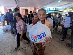 Hari Raya Waisak, BRI Salurkan Bantuan Sarana Pra-sarana Vihara dan  Sembako Untuk Umat Buddha 