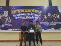 Aktif Berkegiatan, Karang Taruna Desa Taan Terima Penghargaan