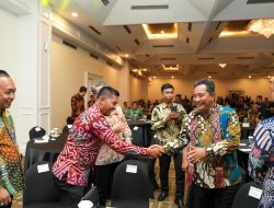 OJK Sulselbar Apresiasi West Sulawesi Investment Forum 2024 di Kaltim