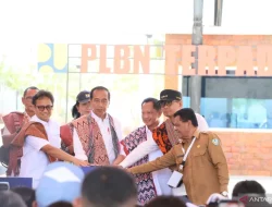 Mendagri Dampingi Presiden Jokowi Resmikan 7 PLBN Secara Serentak