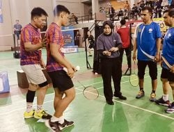 Kaki Terkilir awal Laga, Kemenangan Hamzih/Fardan Diluar Perkiraan BMKG, Sulbar Lolos 16 Besar Badminton Korpri 2024