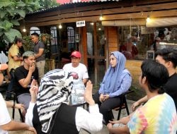 Diskusi dengan Pengusaha Coffee Shop, Bebas-Siti Tunjukkan Komitmen Dukungan terhadap UMKM