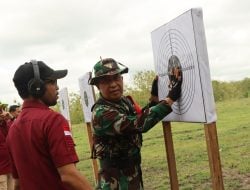 Kantor Imigrasi Gandeng Kodim 1402 Polman Lakukan Pelatihan Menembak