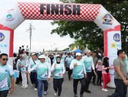 Fun Walk dan Donor Darah Meriahkan HUT Korpri ke 53 di Sulbar