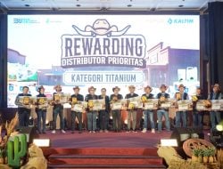 Apresiasi Kinerja 2024, 39 Distributor dan Sales Force Pupuk Kaltim Terima Reward