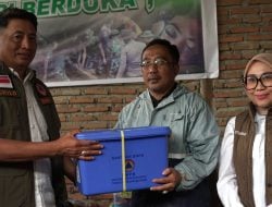 Korban Banjir-Longsor Mamuju Terima Bantuan Dana Siap Pakai dari BNPB