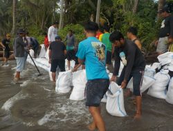 Warga Mampie Tagih Janji Pemkab Polman, Bantuan 2.000 Karung Belum Ditepati