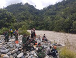 Dua Orang Terseret Arus Sungai di Mamasa Belum Ditemukan