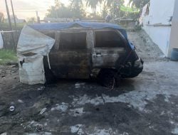 Mobil Terbakar Gegerkan Warga Campalagian