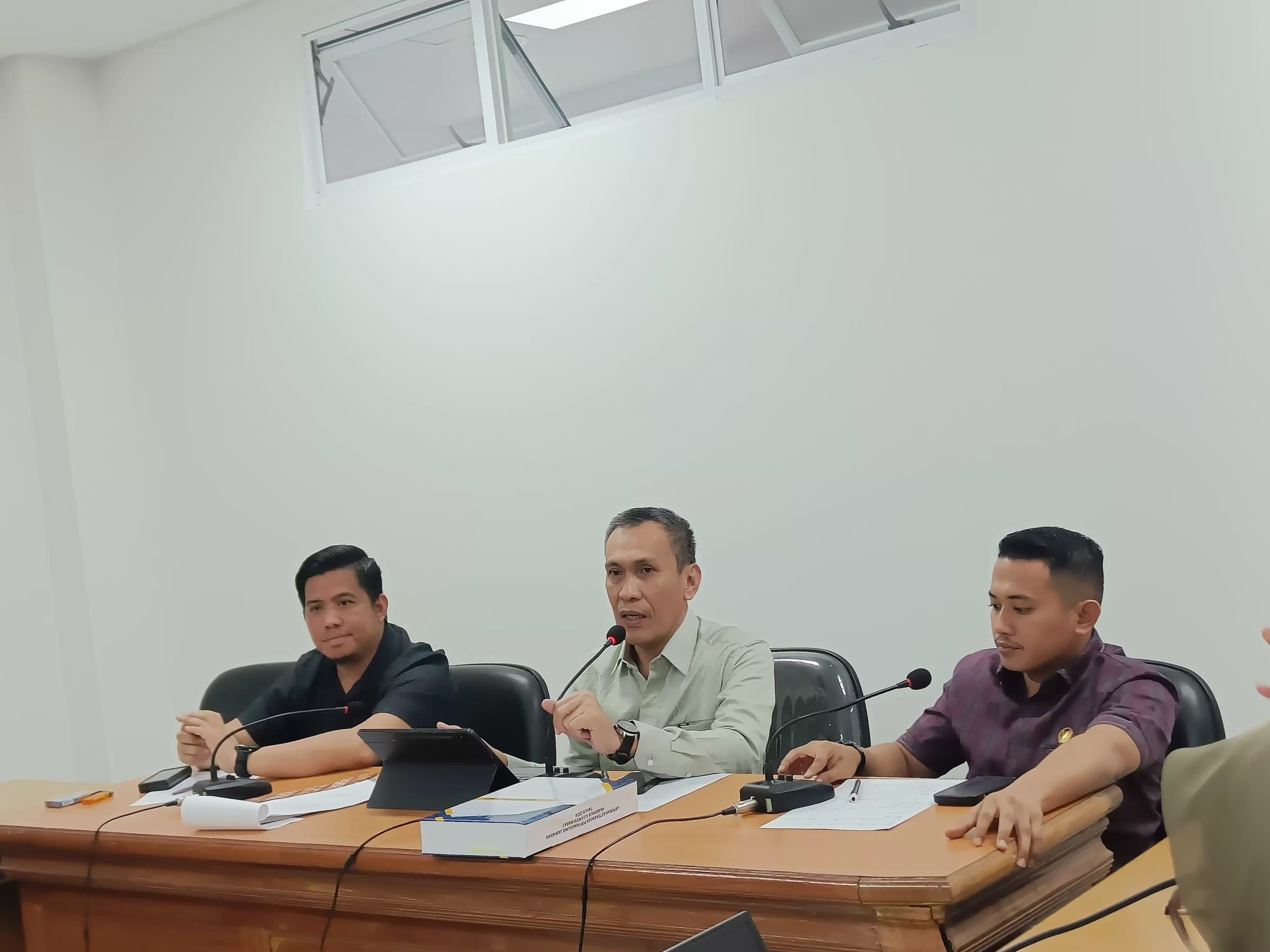 Dugaan Pencemaran Lingkungan di Pasangkayu oleh PT. PSL, DPRD Sulbar Gelar RDP