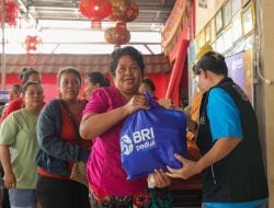 Peringati Hari Raya Waisak 12 Mei 2025, BRI Peduli Salurkan Bantuan Sembako Bagi Ribuan Umat Buddha