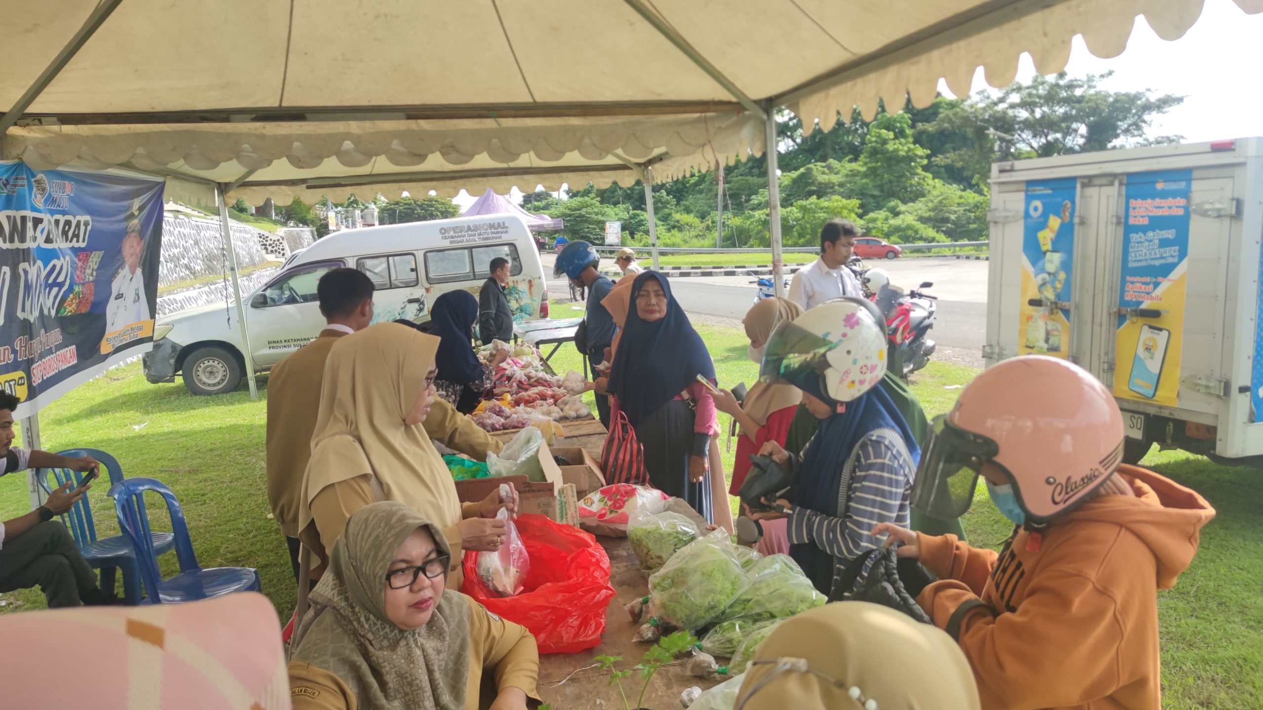 Sulbar Gencarkan Pasar Murah Tekan Lonjakan Harga Beras