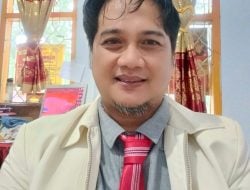 Menguji Skripsi dengan Hati, Bukan Hanya Logika