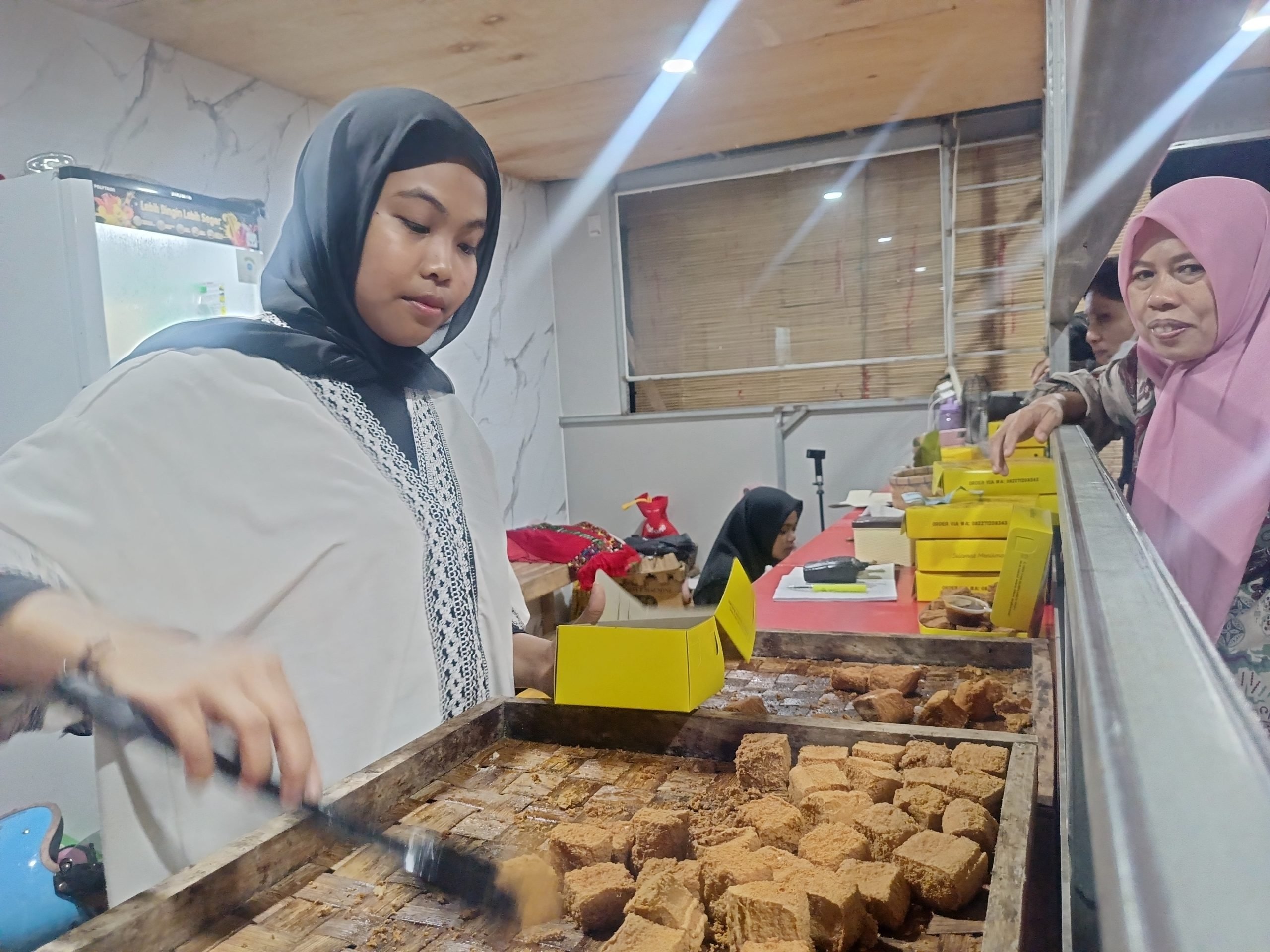 Tahu Sumedang di Mamuju, Produksi Di Ujung Desa Jadi Incaran Warga Kota