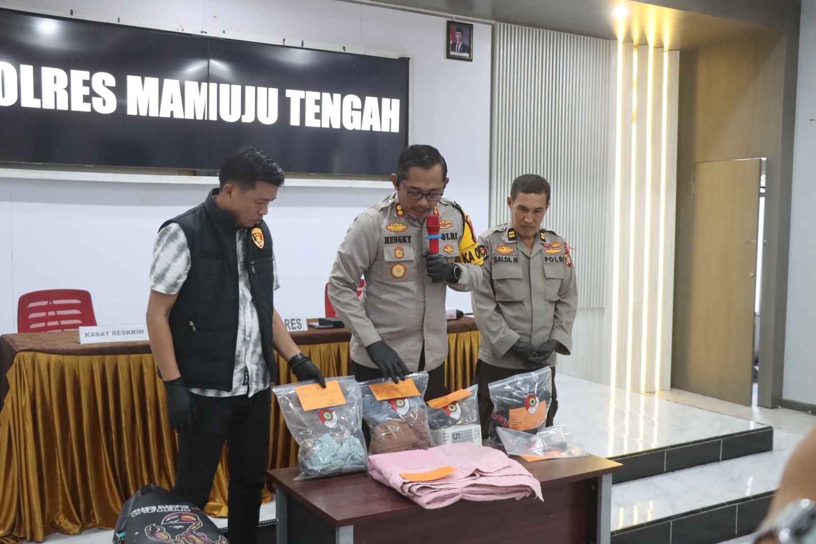 Modus Jemput Ibu, Pria di Mamuju Tengah Perkosa dan Rampok Kurir Perempuan  - Radar Sulbar